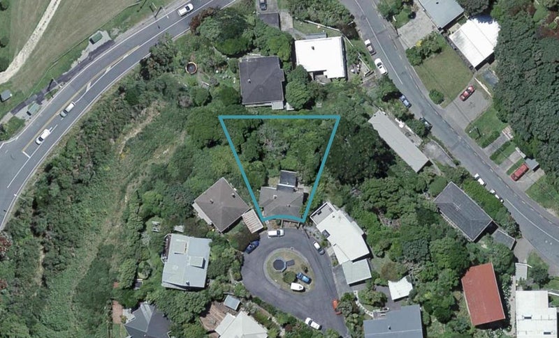37 Creswick Terrace, Northland, Wellington - Carousel 1