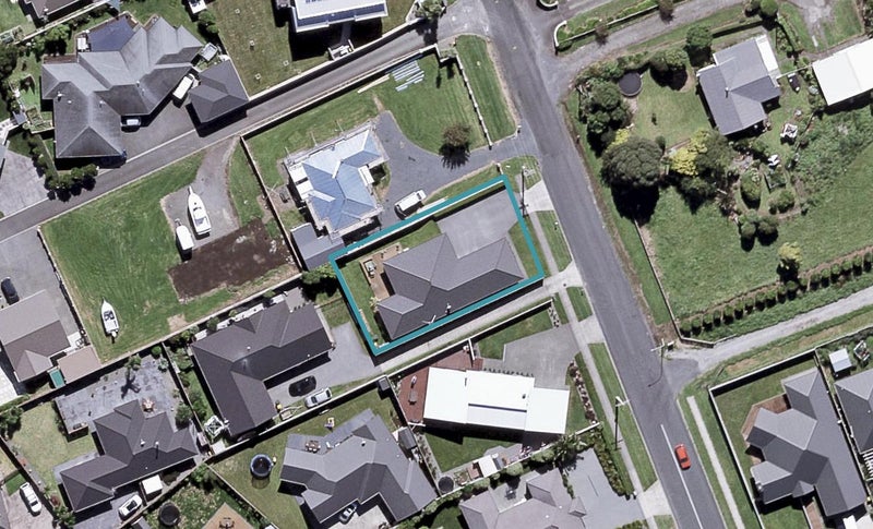 135 Wills Road, Bell Block, New Plymouth - Carousel 1