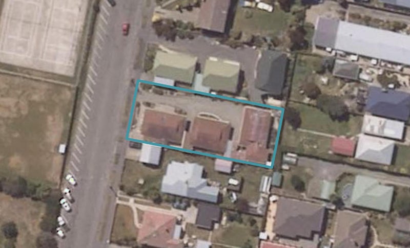 27 Towey Street, Holmes Hill, Oamaru - Carousel 1