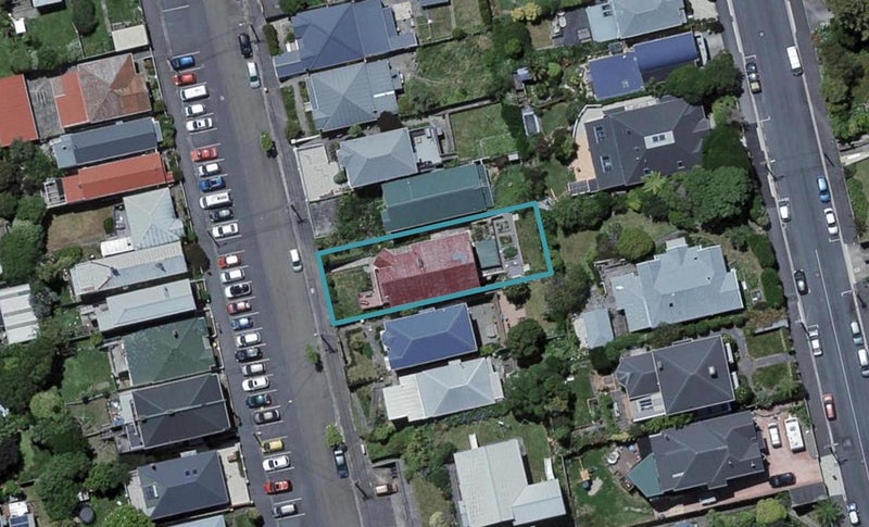 9 Hiropi Street, Newtown, Wellington - Carousel 1