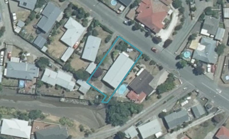 1/127 Parkers Road, Tahunanui, Nelson - Carousel 1