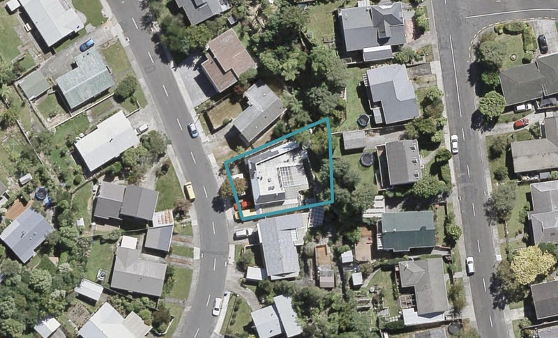 75 Field Street, Silverstream, Upper Hutt - Carousel 1