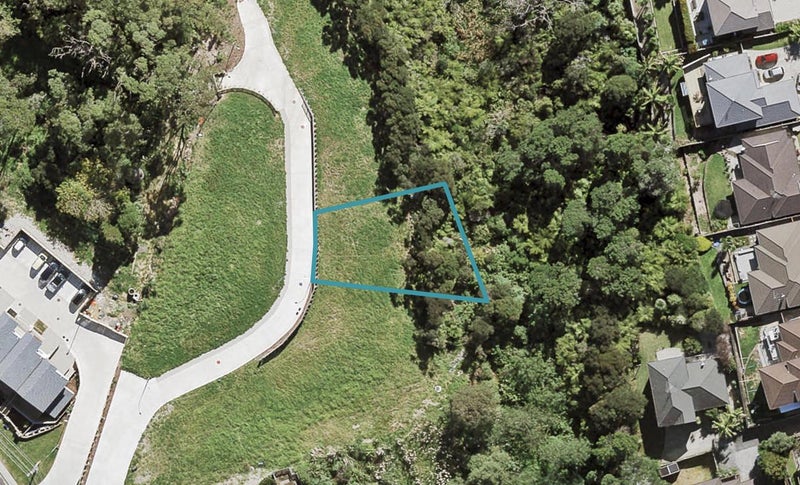 8 Korari Way, Unsworth Heights, Auckland - Carousel 1