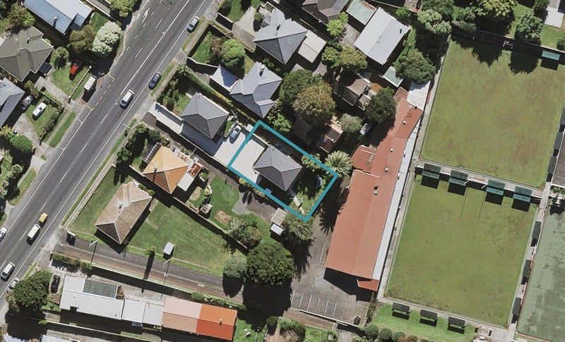10A Hillsborough Road, Hillsborough, Auckland - Carousel 1