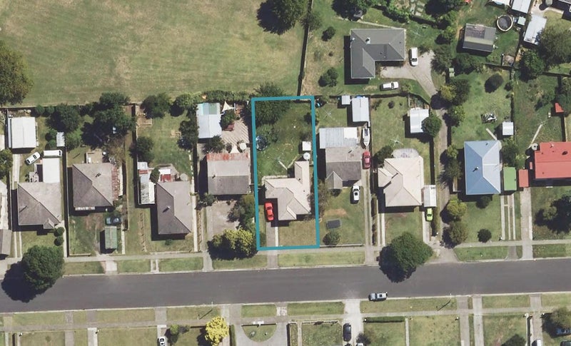 21 Centennial Crescent, Te Hapara, Gisborne - Carousel 1