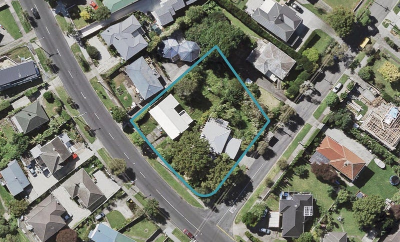 101/2 Castledine Crescent, Glen Innes, Auckland - Carousel 1