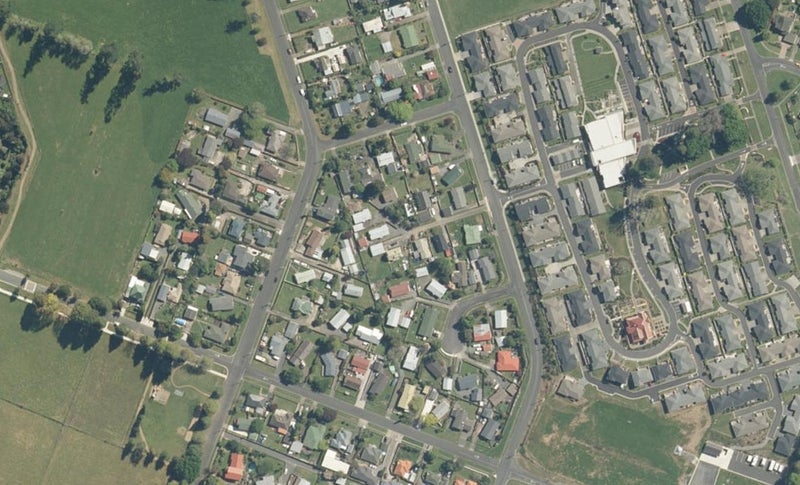 61 Goldsmith Street, Leamington, Cambridge - Carousel 1