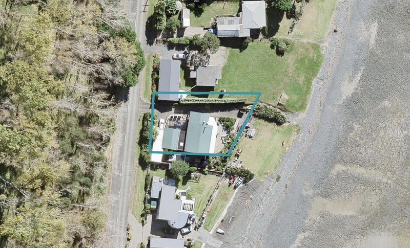 1860 East Coast Road, Pokeno - Carousel 1