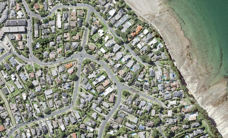 379 Beach Road, Mairangi Bay, Auckland - Carousel 1
