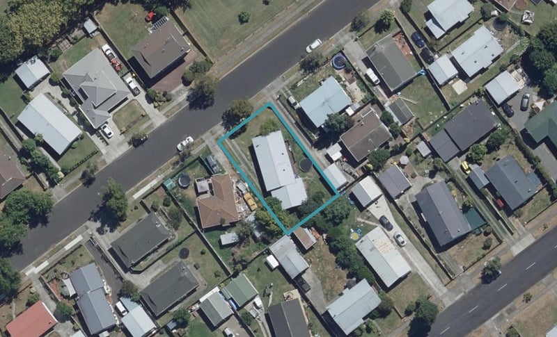 23 Derby Street, Nawton, Hamilton - Carousel 1