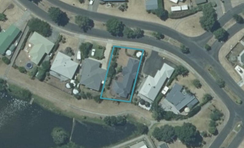 20 Charles Green Drive, Cooks Beach, Whitianga - Carousel 1