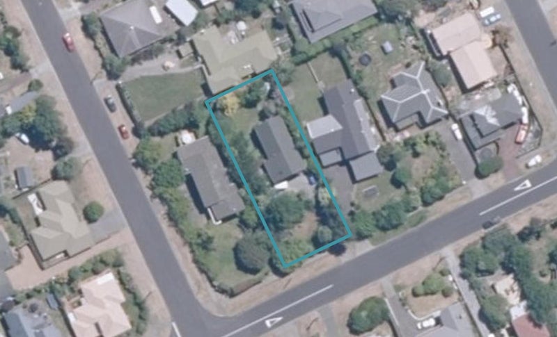 14 Awanui Street, Hilltop, Taupo - Carousel 1