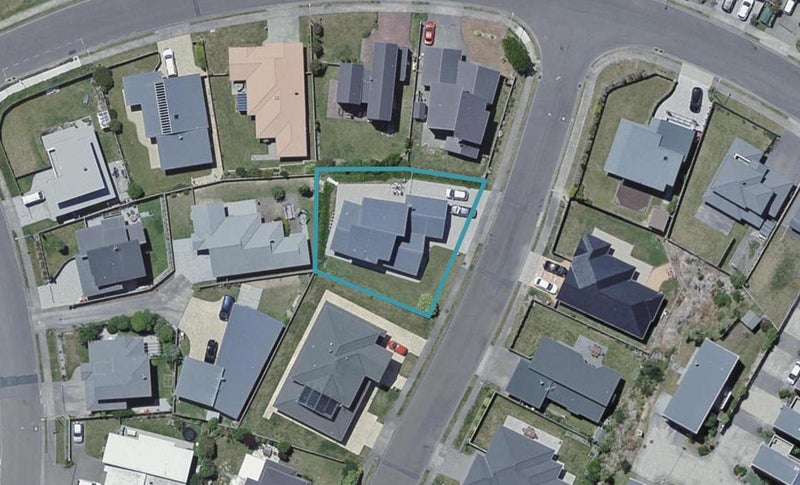 2 Ashwood Street, Woodridge, Wellington - Carousel 1