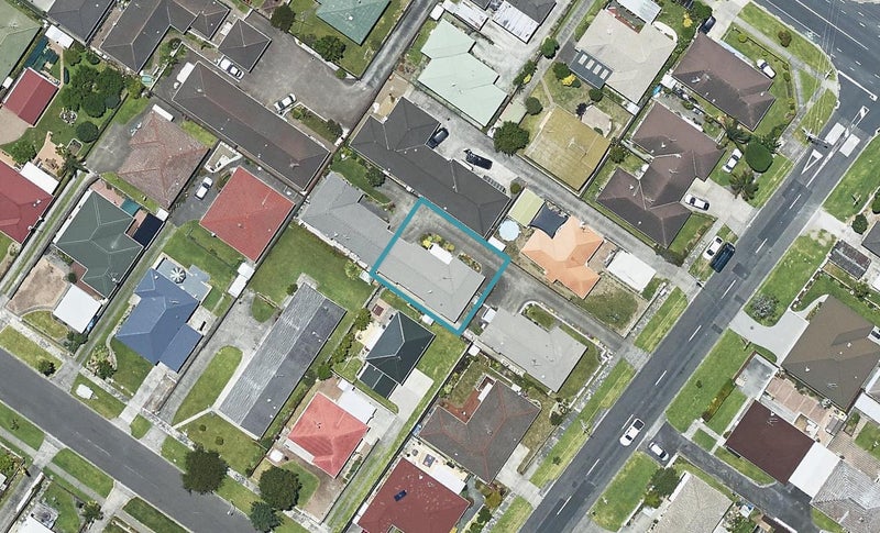 21B Mansels Road, Greerton, Tauranga - Carousel 1