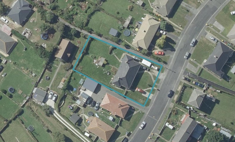 76 Clermiston Avenue, Corstorphine, Dunedin - Carousel 1