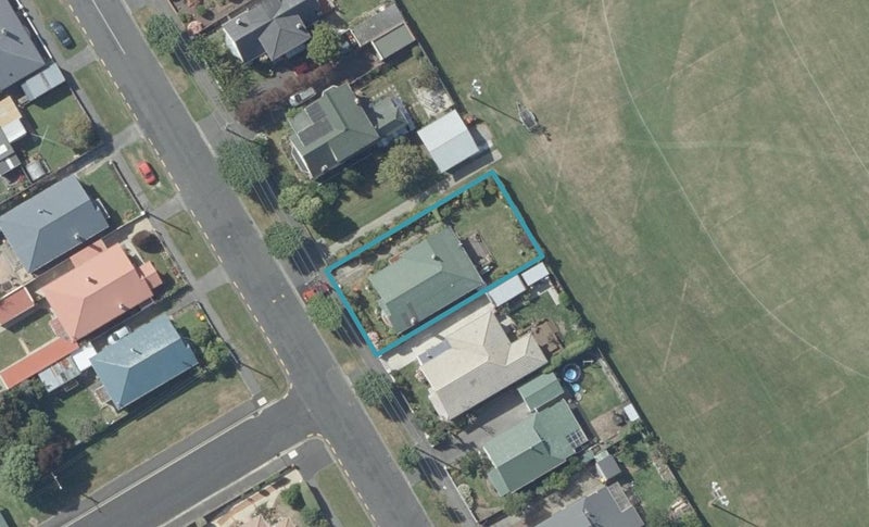 163 Surrey Street, Saint Clair, Dunedin - Carousel 1