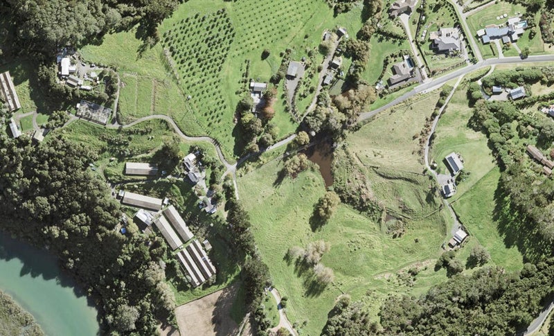 88 Cedar Terrace, Stanmore Bay, Whangaparāoa - Carousel 1
