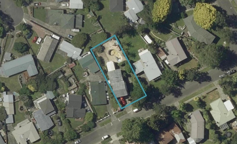 70 Ruamahanga Crescent, Terrace End, Palmerston North - Carousel 1