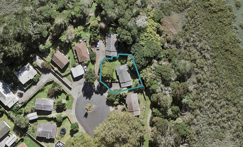 37 Ranch Avenue, Beach Haven, Auckland - Carousel 1