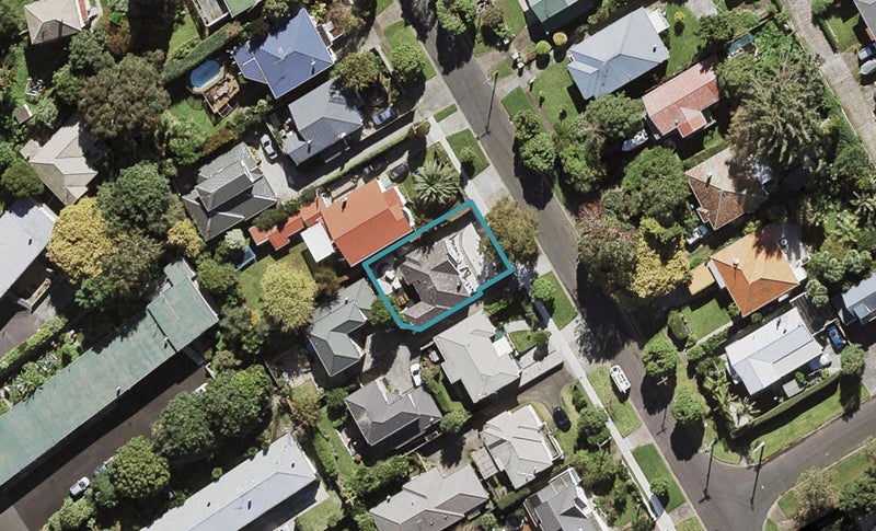 14 Vinter Terrace, Mount Albert, Auckland - Carousel 1
