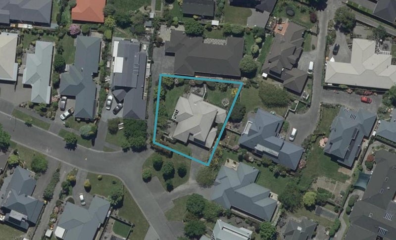 11 Wardour Mews, Avonhead, Christchurch - Carousel 1