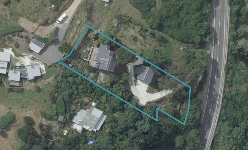 1063 Dyers Pass Road, Governors Bay, Lyttelton - Carousel 1