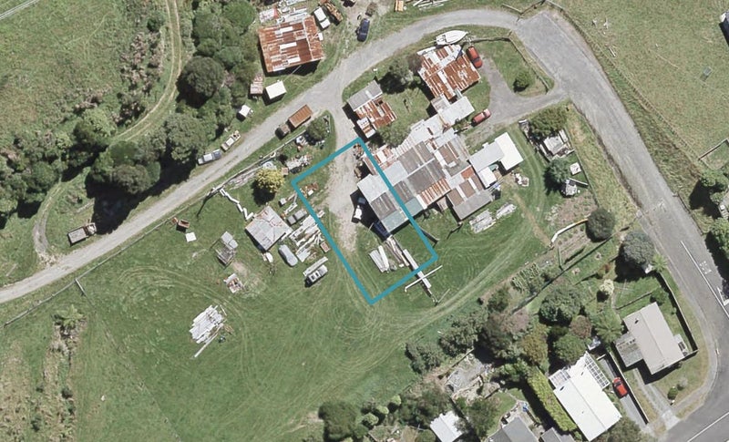 9 Colorado Road, Totara Park, Upper Hutt - Carousel 1