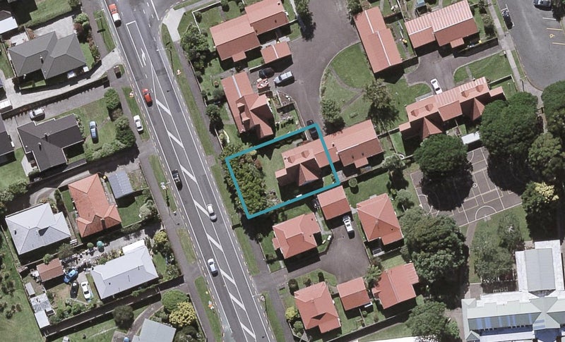 117 Cumberland Street, Welbourn, New Plymouth - Carousel 1