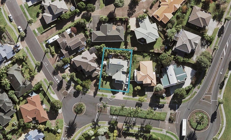 5 Calypso Way, Unsworth Heights, Auckland - Carousel 1