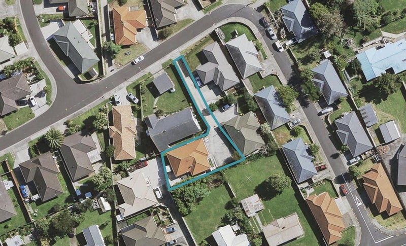 10B Pantera Way, Hillpark, Auckland - Carousel 1