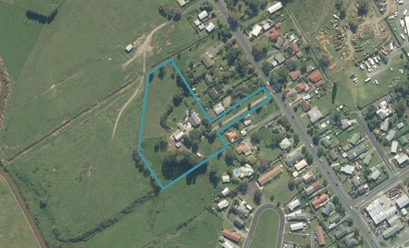 66 Puke Road, Paeroa, Paeroa - Carousel 1