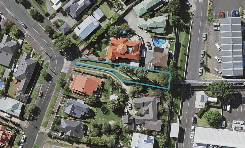 46 William Bond Street, Stanley Point, Auckland - Carousel 1