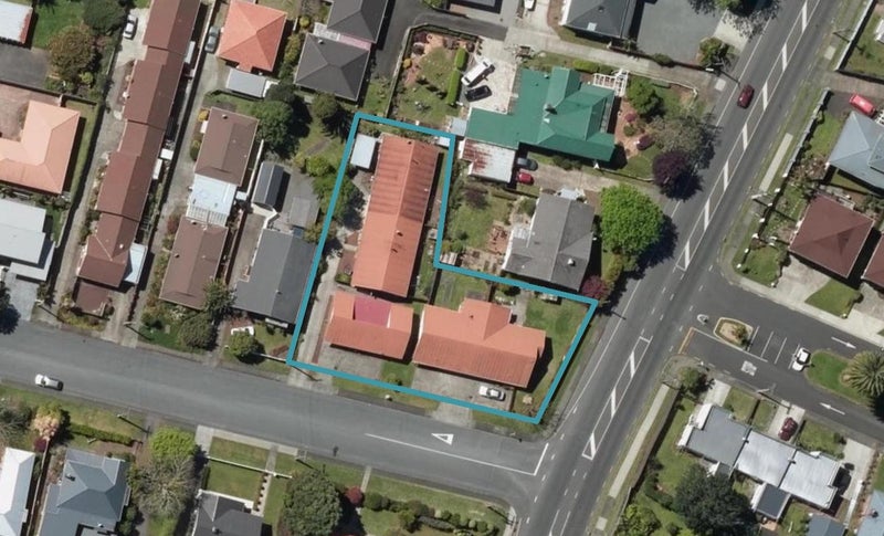 2/9 Parahaki Street, Regent, Whangarei - Carousel 1