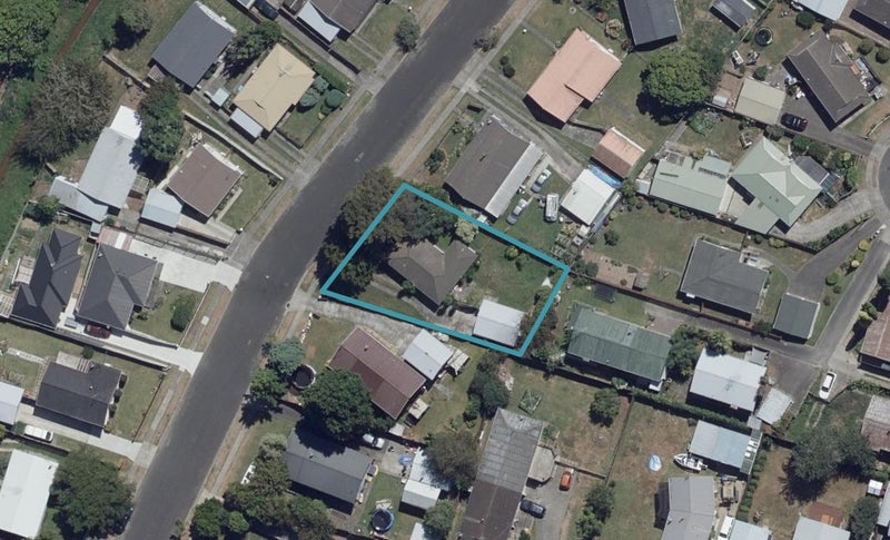 27 Karen Crescent, Dinsdale, Hamilton - Carousel 1
