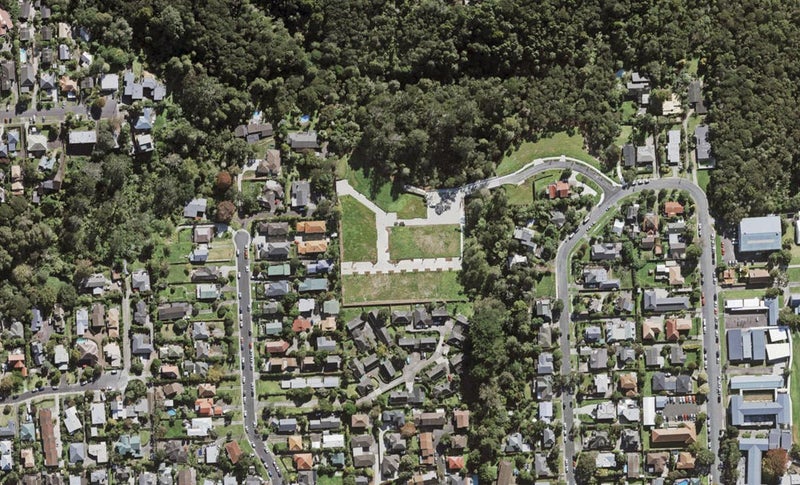 2 Maika Lane, Birkenhead, Auckland - Carousel 1