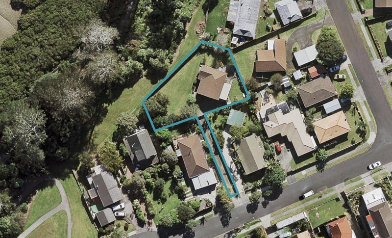 91 Burundi Avenue, Clendon Park, Auckland - Carousel 1