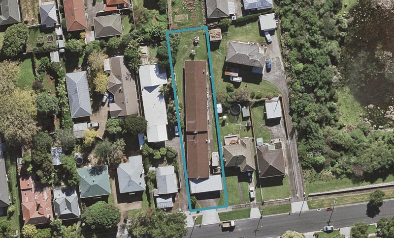 4/22 Grotto Street, Te Papapa, Auckland - Carousel 1