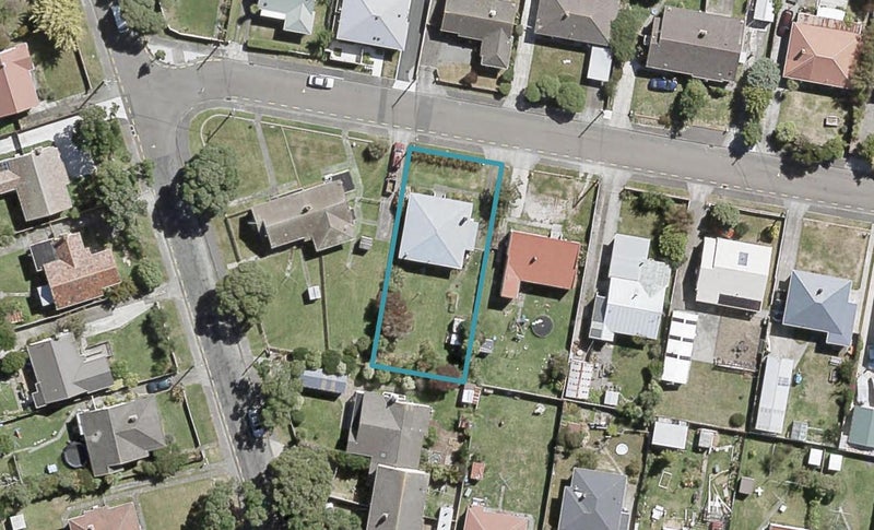 17 Tirangi Road, Moera, Lower Hutt - Carousel 1