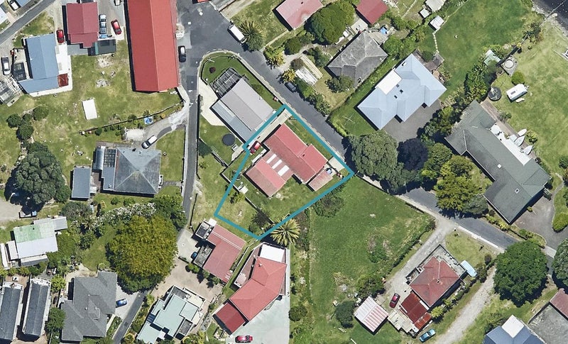 10 Mataiawhea Street, Ohinemutu, Rotorua - Carousel 1