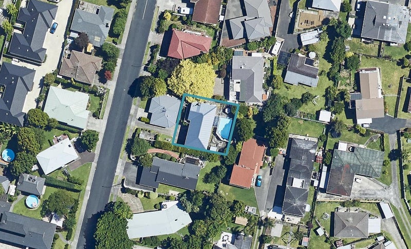 8 Meadowland Street, Matua, Tauranga - Carousel 1