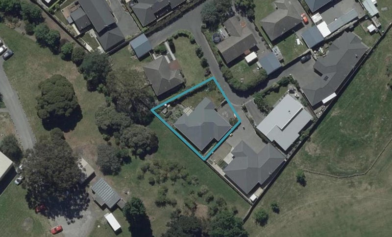 8 Tompkins Lane, Burwood, Christchurch - Carousel 1