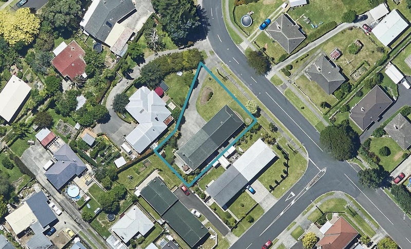 38 Twentythird Avenue, Gate Pa, Tauranga - Carousel 1