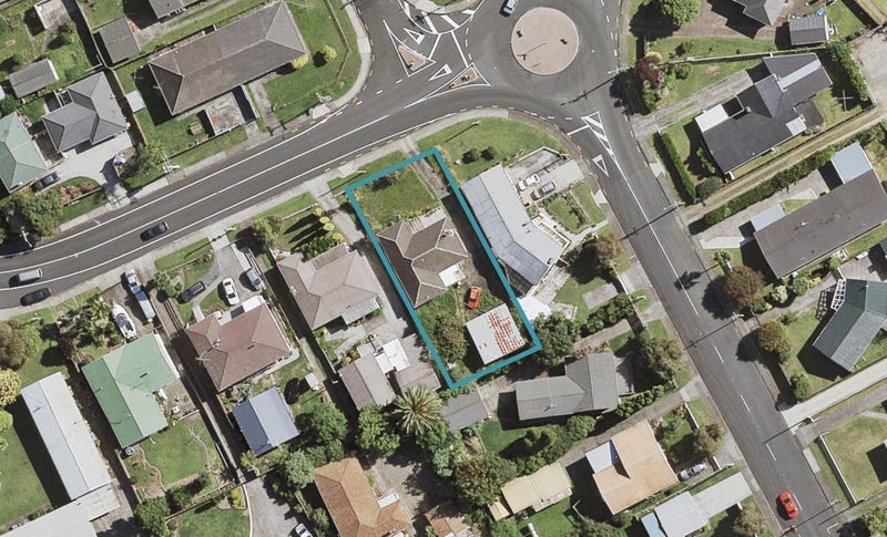 69 Rogers Road, Manurewa, Auckland - Carousel 1