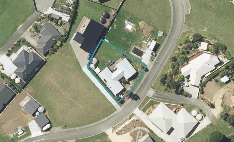 9 Pohutukawa Place, Pohara - Carousel 1