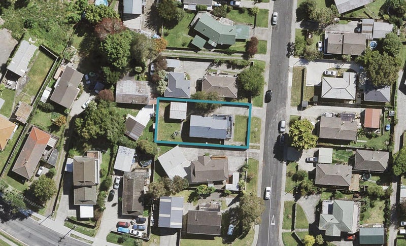 5 Scarlet Drive, Ranui, Auckland - Carousel 1