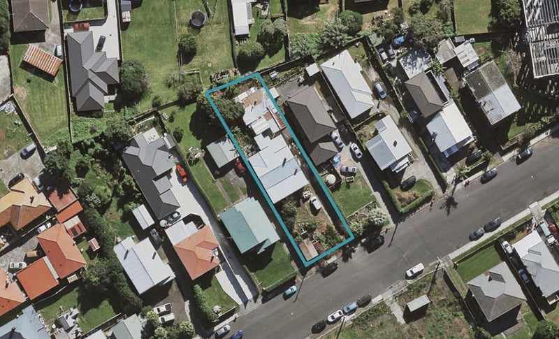 18 Hokonui Road, Otahuhu, Auckland - Carousel 1