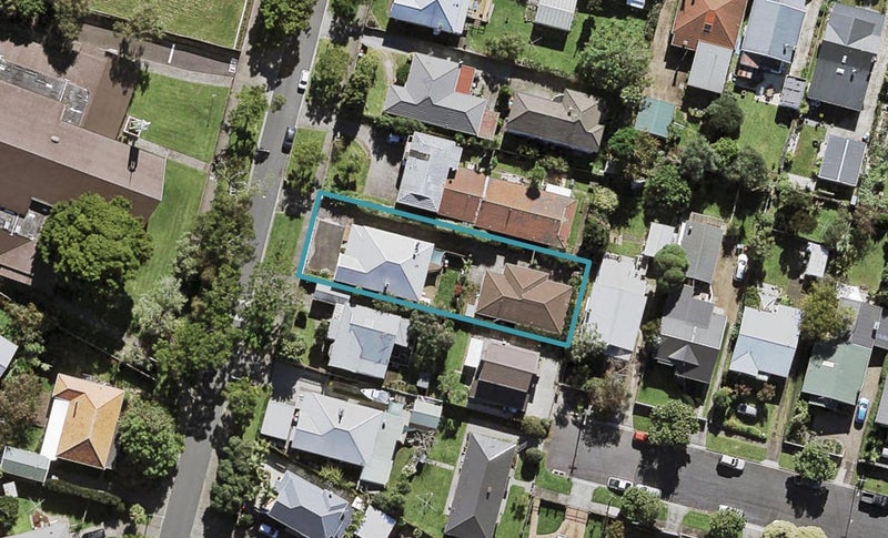 10B Kiwitea Street, Sandringham, Auckland - Carousel 1