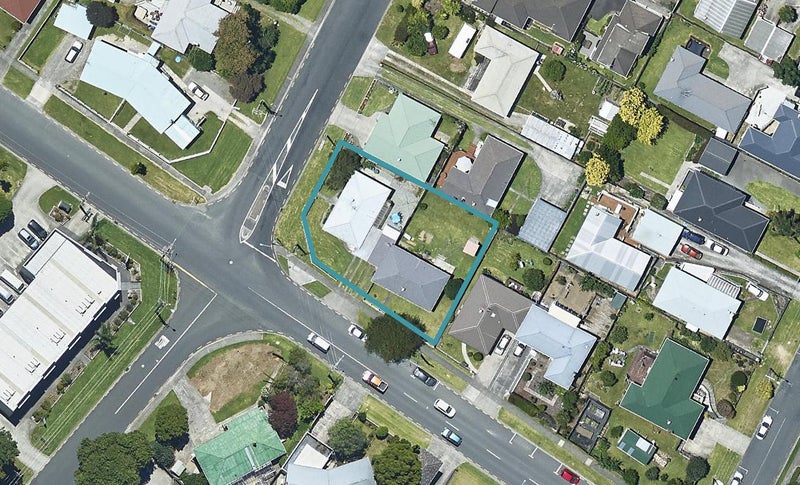 271 Chadwick Road, Gate Pa, Tauranga - Carousel 1