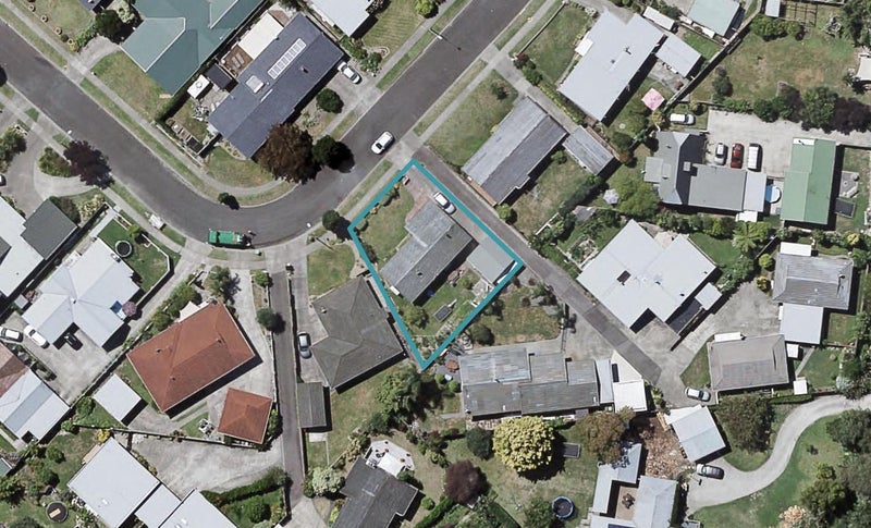 9 Laurent Place, Greenmeadows, Napier - Carousel 1