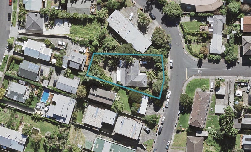 40 Don Croot Street, Morningside, Auckland - Carousel 1